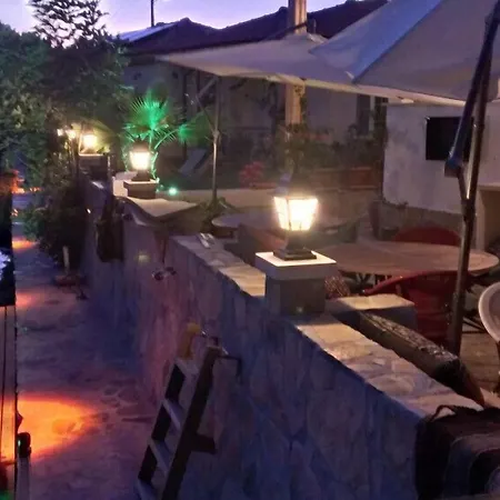 Apartment Three Palms