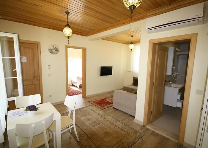 Three Palms * Akyaka (Mugla)