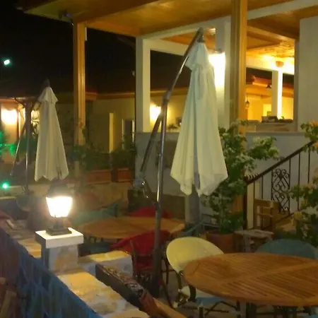 Apartment Three Palms