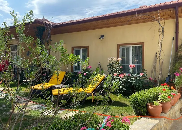 Three Palms * Akyaka (Mugla)